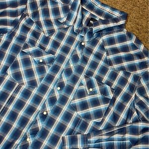 Wrangler western style Pearl Snap Button Down ~XL
